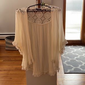 Flowy White Kimono/Cover